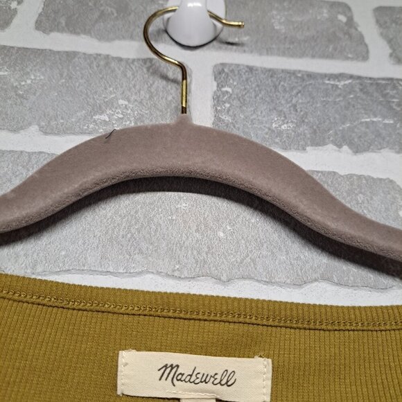 Madewell Womens Ribbed Henley High-Crop Tee Mustard‎ color Size Large - Picture 2 of 9